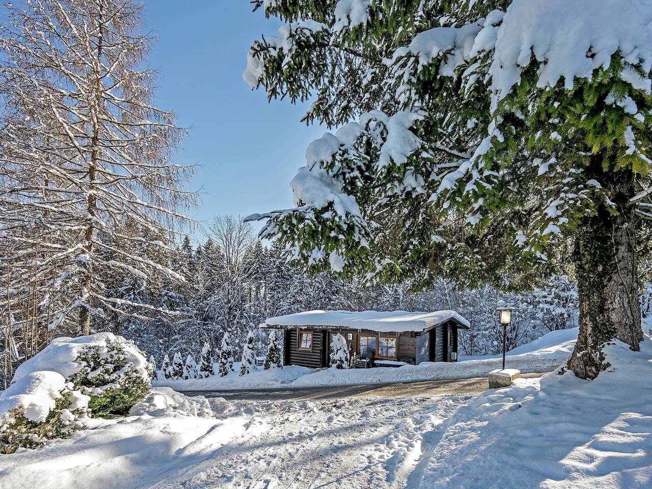 Chalet in Wörgl nahe Skibus-Haltestelle in Brixental