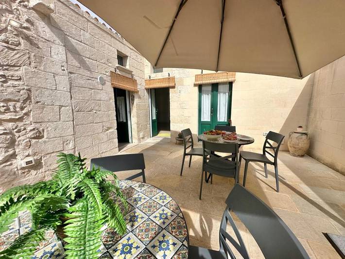 B&b per 2 persone, con Terrazza e Giardino nonché Panorama a Martano
