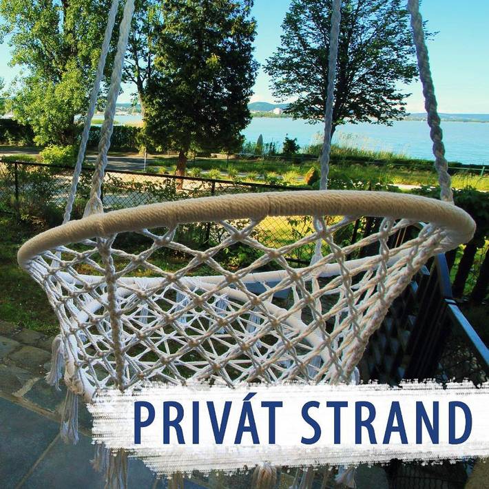 Gîte pour 6 personnes, avec vue sur le lac et jardin ainsi que balcon et vue à Tihany
