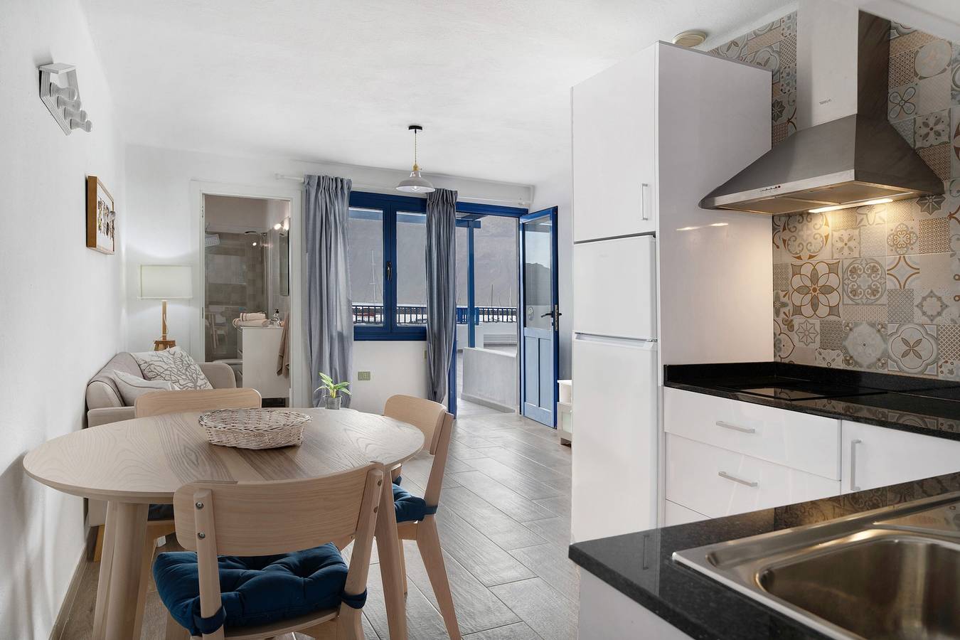 Vakantie Appartement 'Toledo' met Uitzicht op Zee, Privé Terras en Wi-Fi, foto 7