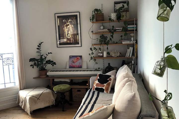 Entire apartment, Bright apartment with balcony in Clichy, Hauts-de-Seine