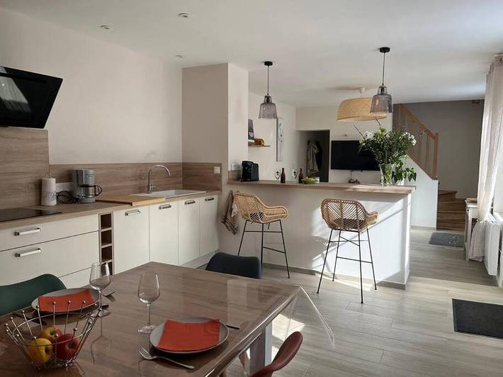 Gîte pour 6 personnes, avec jardin à Vermand