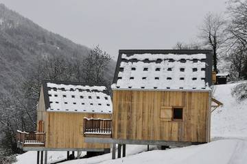 Chalet pour 4 personnes, avec terrasse et jardin en Savoie