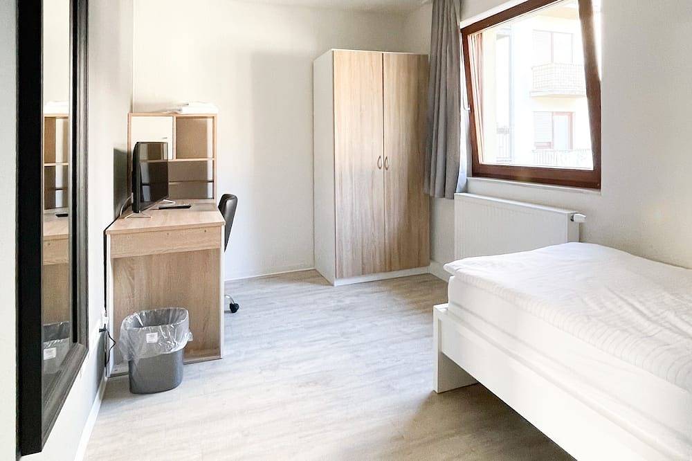 Entire apartment, Modern private room in the city #5 in Karlsruhe, Rhine Plain