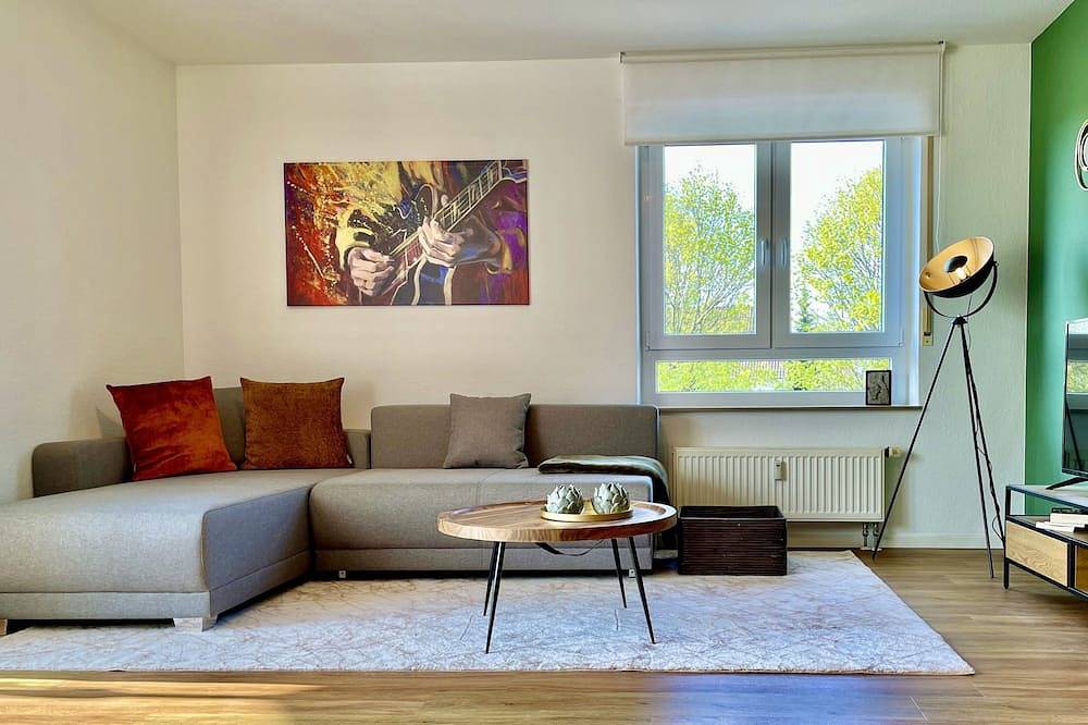 Ganze Wohnung, Design Oase 70 qm Zentrumsnähe mit Küche in Renningen, Nordschwarzwald