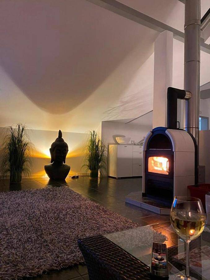 Ferienwohnung für 4 Personen, mit Balkon und Terrasse sowie Garten und Sauna
