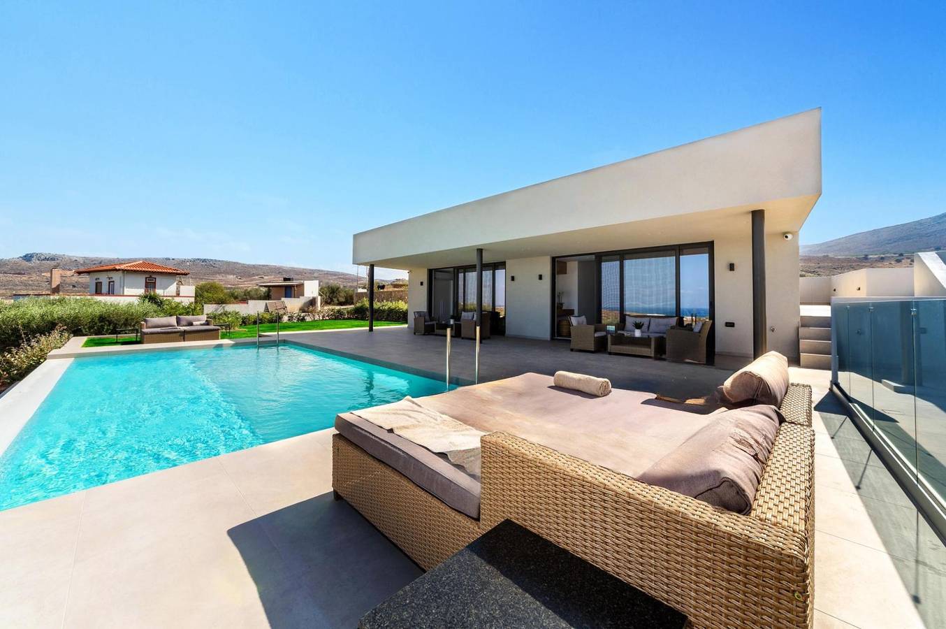 Villa for 4 personer med have in Heraklion og Omegn