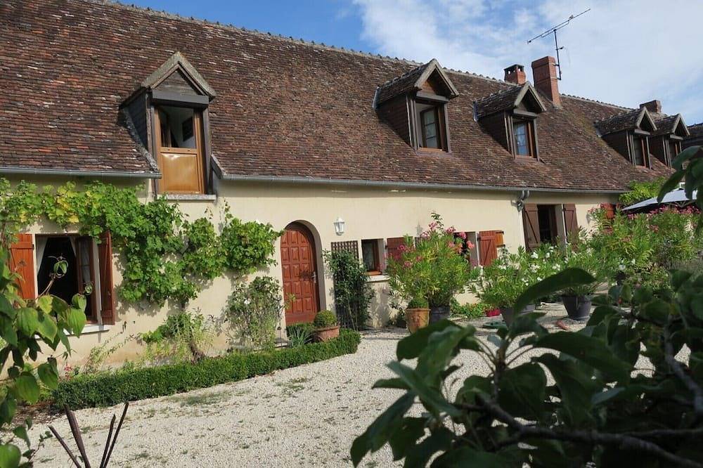 Das Rosa Zimmer ***** in Azay-le-Ferron, Le Blanc und Umgebung