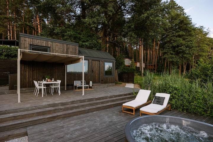 Dom dla 4 osób, z ogród i jacuzzi w Pojezierze Iławskie
