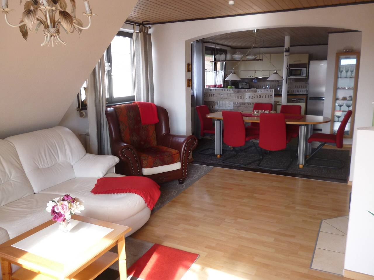 Entire apartment, Holiday Apartment 'Haus Möslang', 110 sqm, 4 Bedrooms, max. 7 People, 3 Stars - Dtv Classified in Wasserburg (Bodensee), Bavarian Swabia