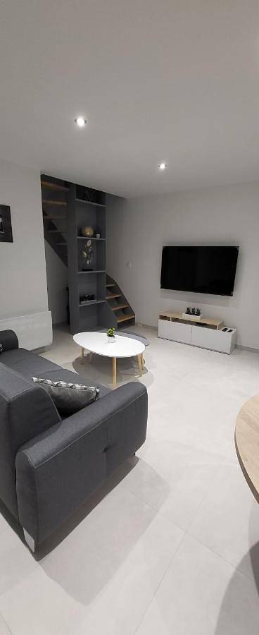 Location de vacances pour 5 personnes, avec jacuzzi et jardin à Bouguenais - 3