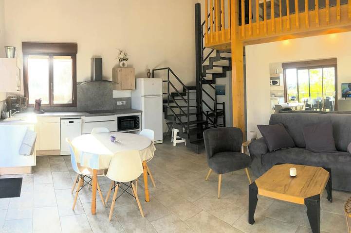 Maison de vacances pour 4 personnes, avec Terrasse et Jardin à Calvisson