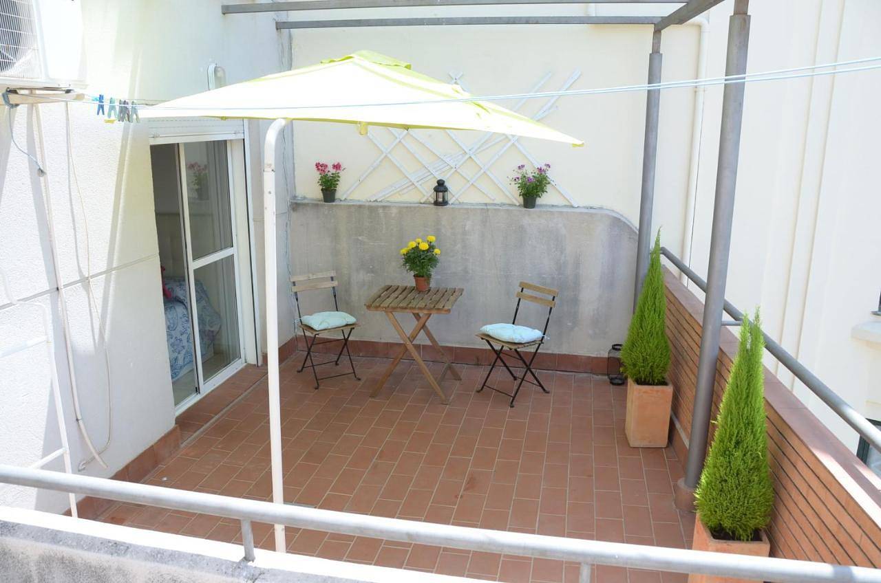 Double Room with Private External Bathroom in Altstadt Málaga, Malaga