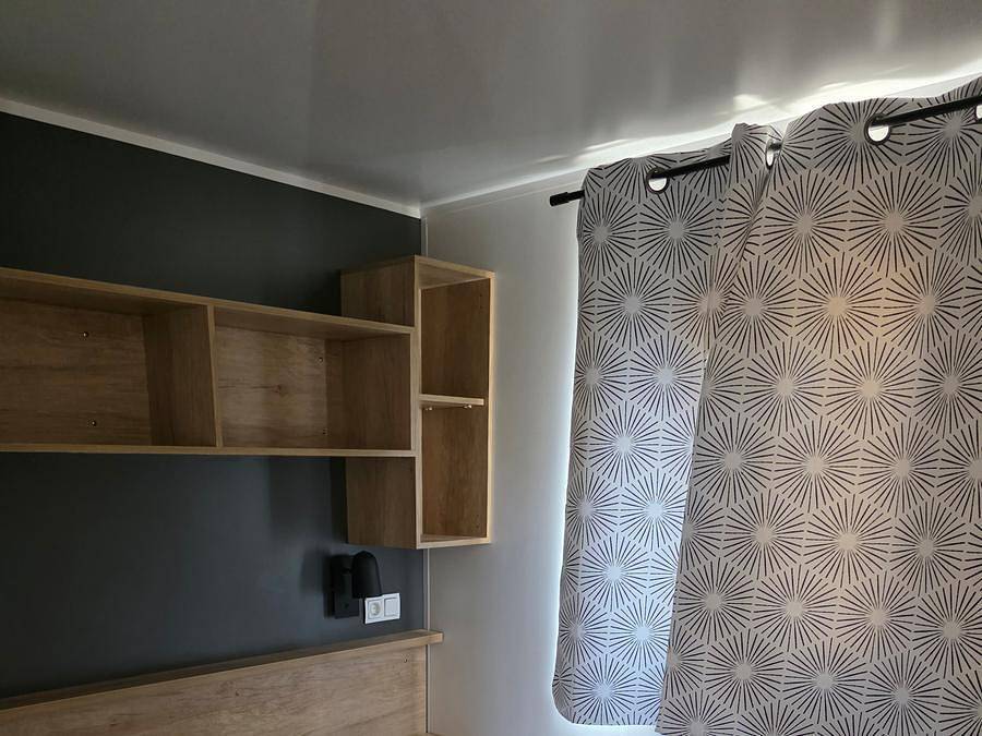 Camping Les Lodges du Lagon - Mobilhome 4 personnes - 2 chambres - Confort in Calvisson, Région de Nîmes