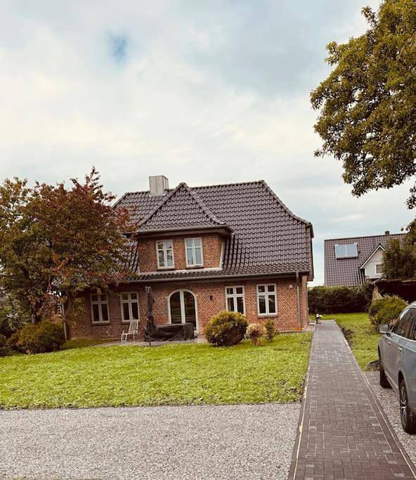 Ferienhaus für 6 Personen, mit Ausblick und Garten in Garding