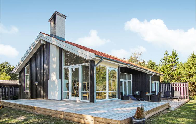 Ferienhaus für 10 Personen, mit Garten und Sauna sowie Whirlpool und Terrasse