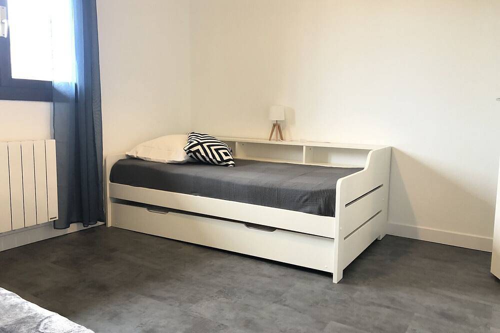 Ganze Wohnung, Menthon St Bernard, type 3, Résidence avec piscine,6 Pers in Menthon-Saint-Bernard, Annecy und Umgebung