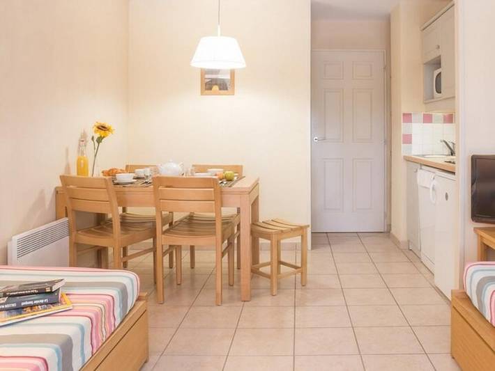 Camping pour 5 personnes, avec bassin pour enfant et balcon/terrasse à Soulac-sur-Mer - 4