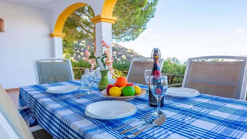 Casa rural para 4 personas, con piscina y balcón/terraza en Sayalonga - 4