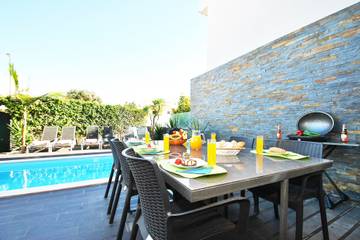 Villa for 8 People in Albufeira, Faro District, Photo 3