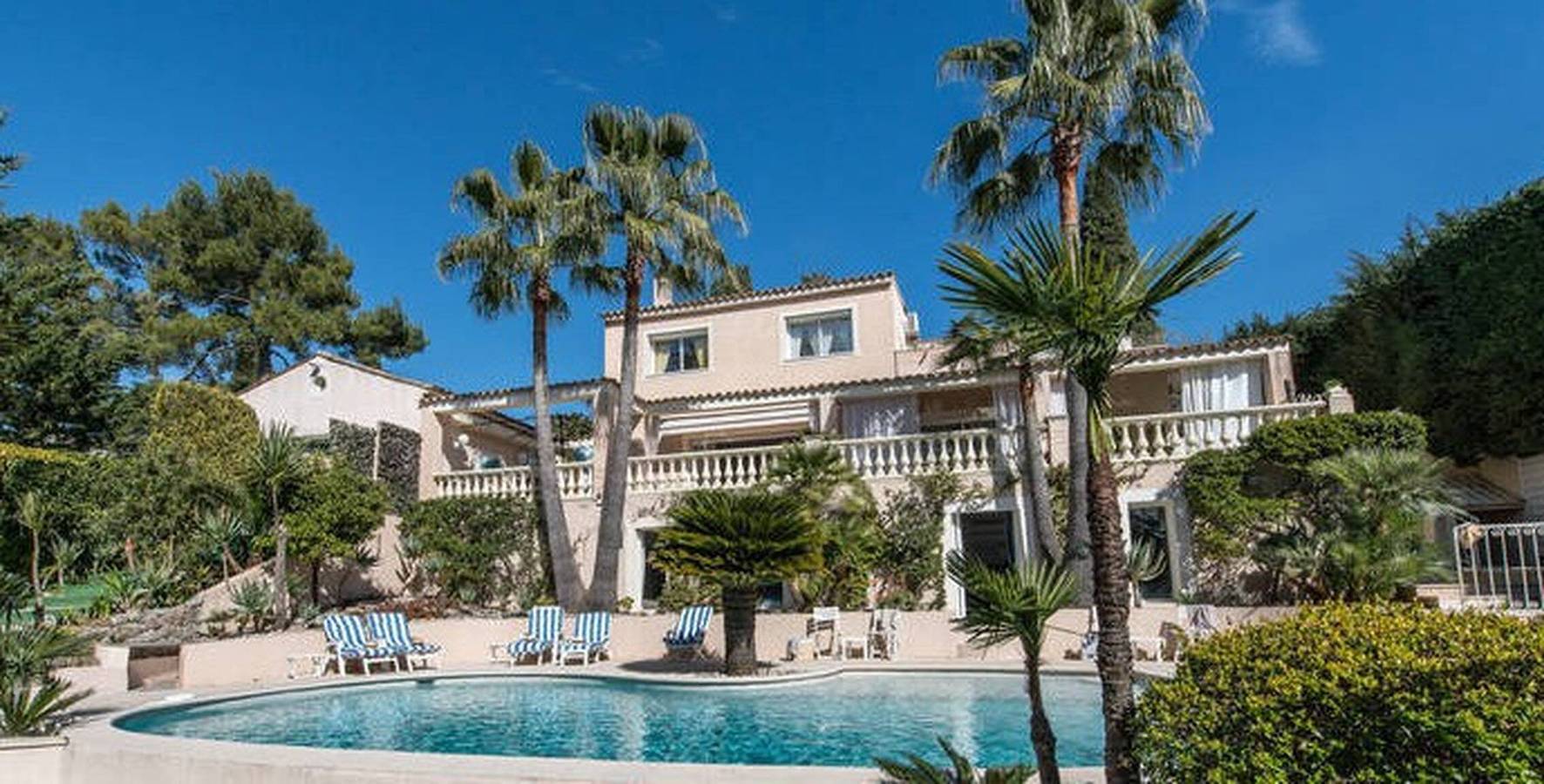 Juan Les Pins Near Cannes & Beaches 18-20 Guests in Antibes, Middellandse Zeekust (Frankrijk)