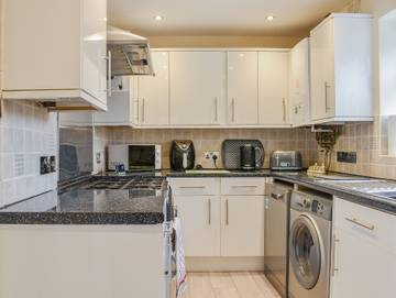 Ferienhaus für 4 Personen in Poole, Poole Harbour, Bild 4