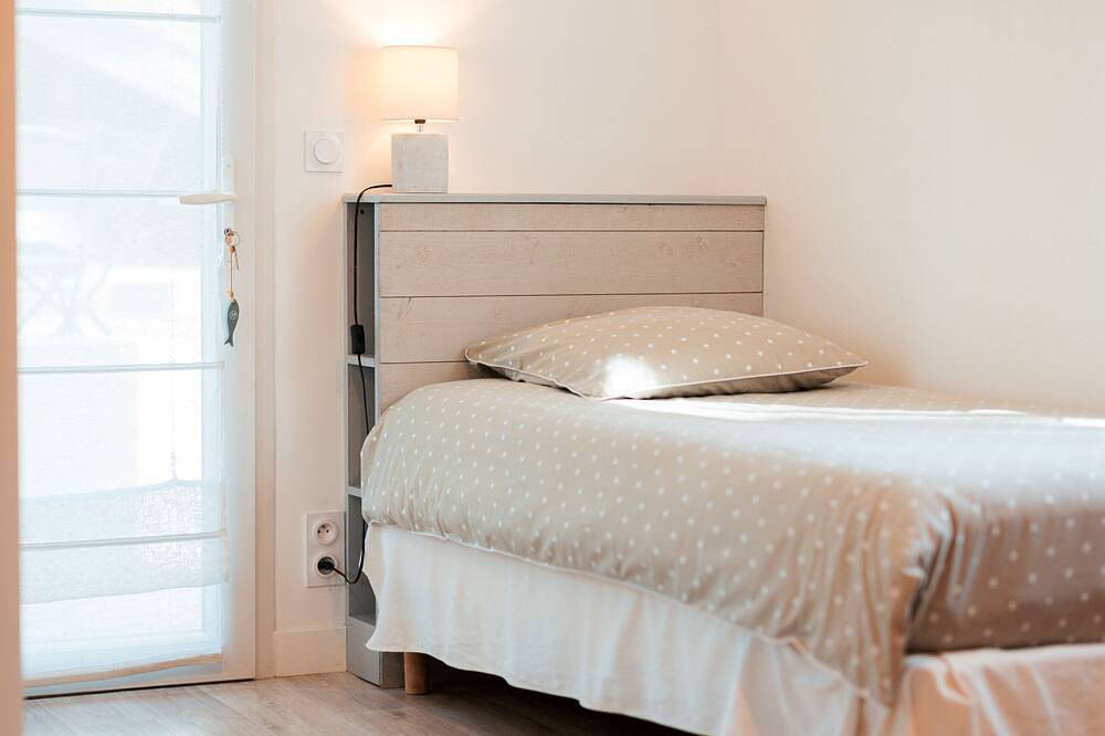 Grande villa 5 chambres, au calme, piscine privative, proche mer et commerces in Ronce-les-Bains, La Tremblade