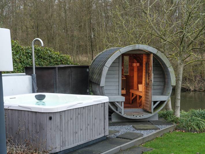 Ferienhaus für 10 Personen, mit Garten und Sauna sowie Balkon und Whirlpool am Veluwemeer - 3