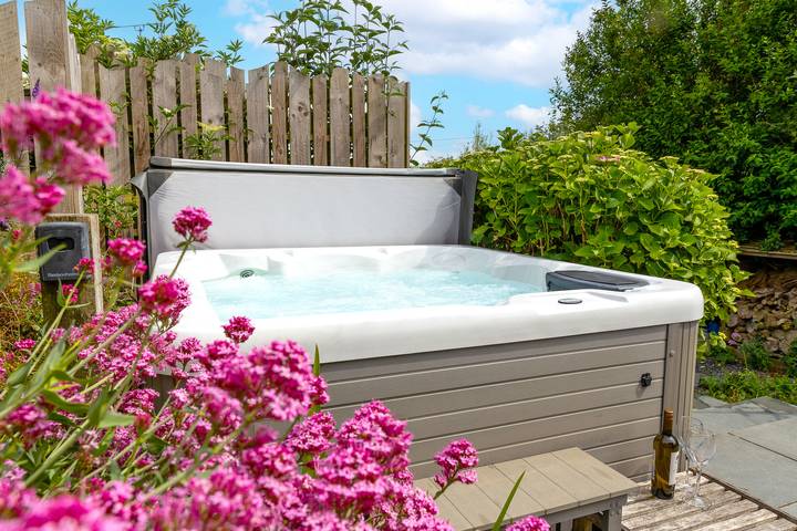 Cottage for 6 people in South-Wales