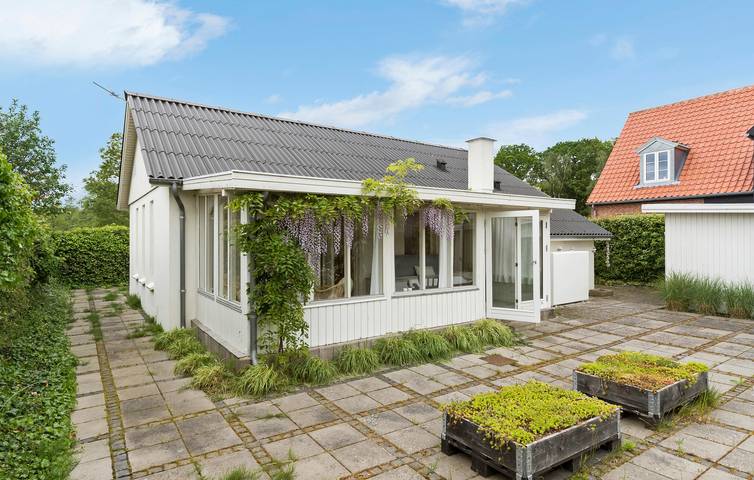Ferienhaus für 4 Personen, mit Terrasse und Garten in Lyngsbæk Strand