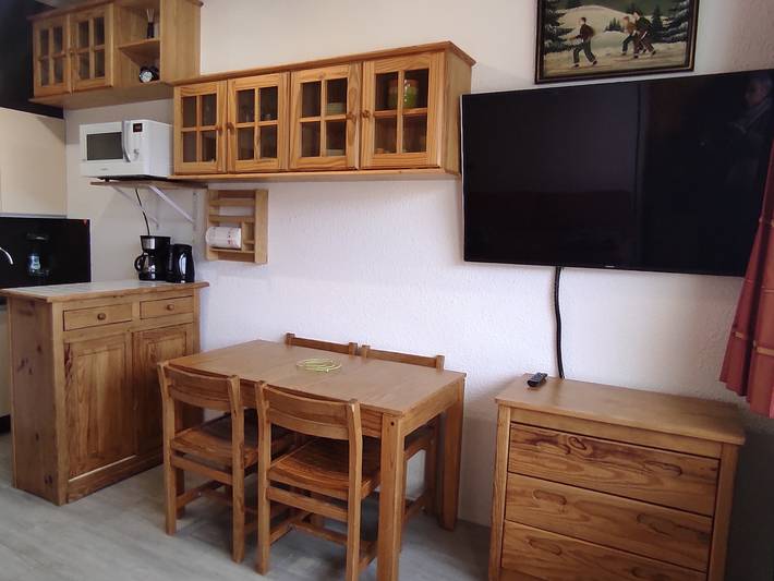 Gîte pour 4 personnes, avec Balcon dans Super Besse - 2