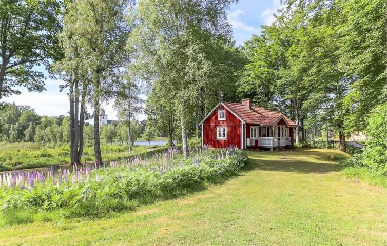 Ferienhaus für 5 Personen, mit Terrasse und Seeblick sowie Garten - 1