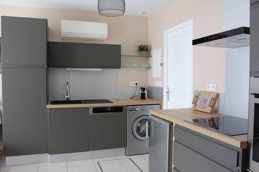 Appartement entier, Studio calme et ensoleillé in Jarrie, Isère