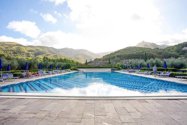 Location de vacances pour 3 personnes, avec Terrasse ainsi que Jardin et Piscine à Bagnaia