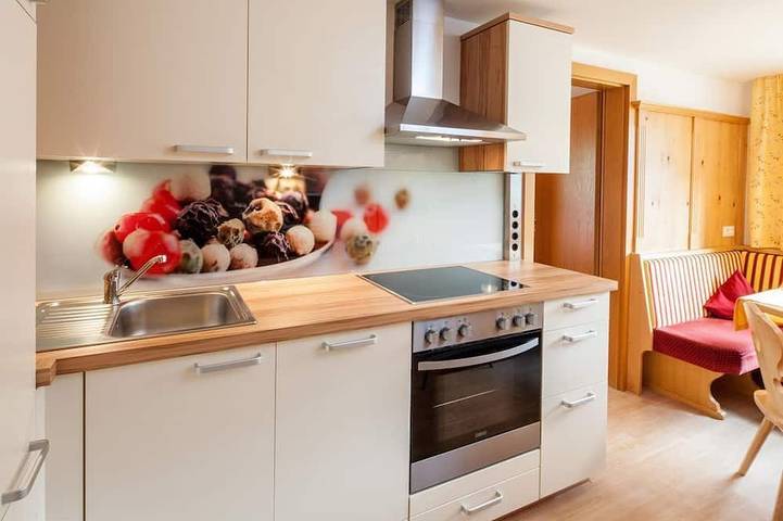Vakantieappartement voor 4 personen, with tuin and balkon as well as sauna - 1