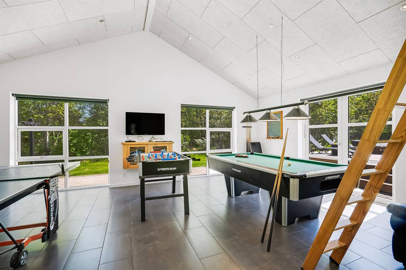 Pet friendly home in Højslev with sauna in Virksund, Limfjord in Westjütland