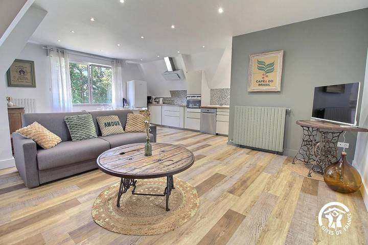Gîte pour 4 personnes, avec Jardin et Vue à Languidic
