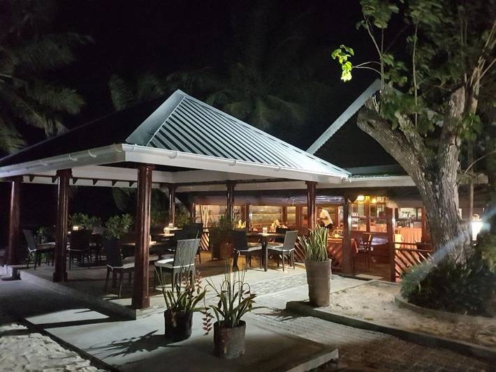 Hôtel pour 3 personnes, avec vue ainsi que jardin et piscine