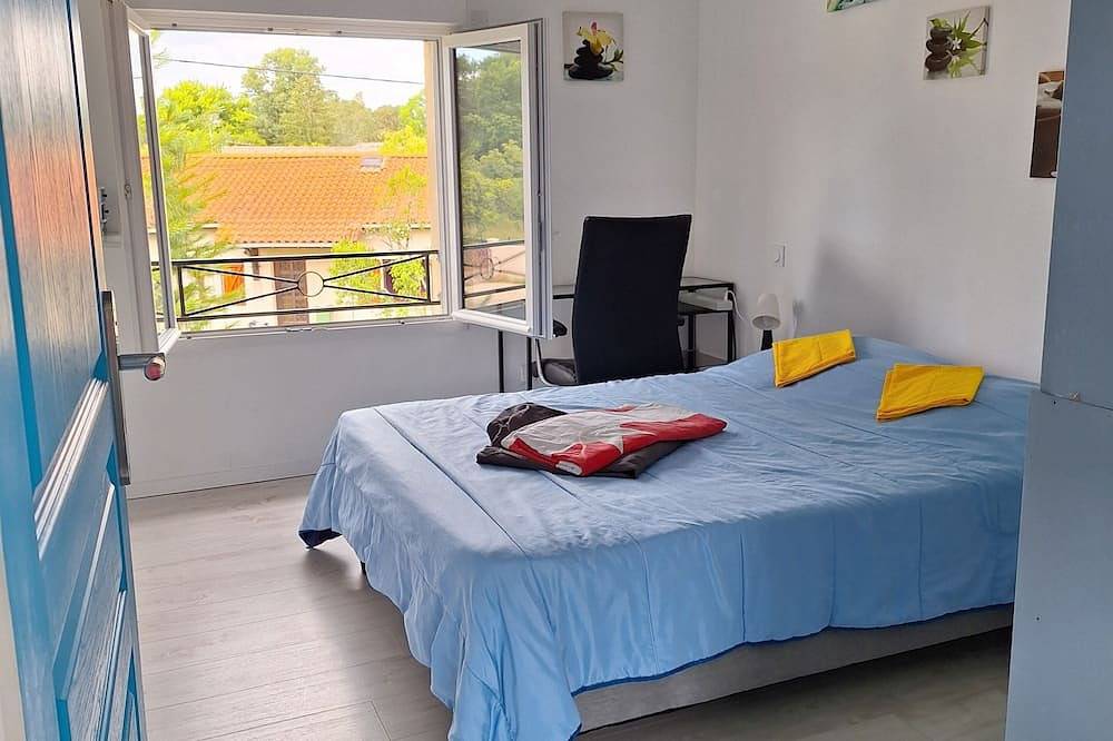 Gîte 3 4 à 5 Pers near Bordeaux/wifi/2vtts Inclus in Gradignan, Bordeaux region