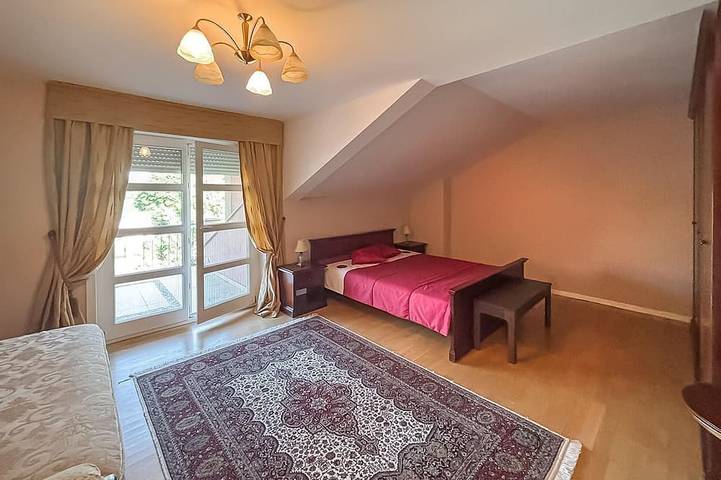 4 bedroom lovely home in Dalj in Osijek-Baranja