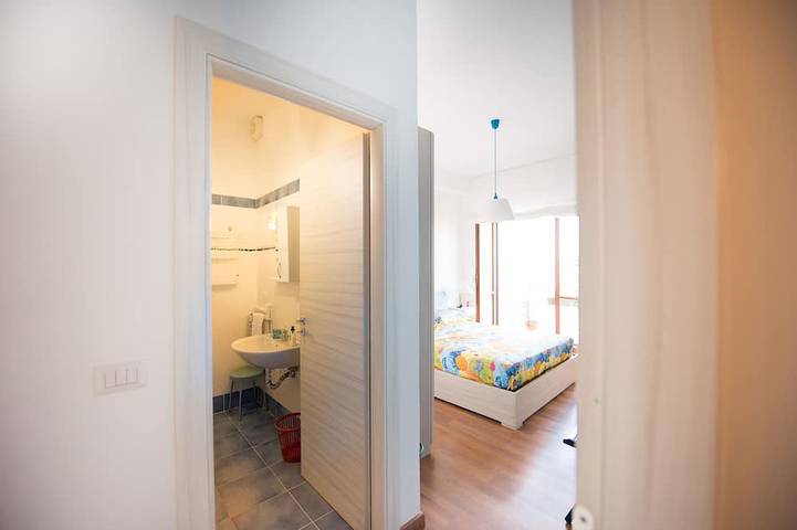 Appartement entier, Panorama Vesuvius 1 (central) chambre privée dans l'appartement in Naples, Province de Naples