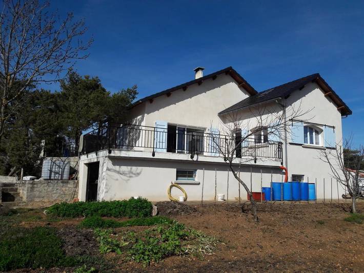 Location de vacances pour 6 personnes, avec Terrasse et Vue à Saint-André-de-Vézines