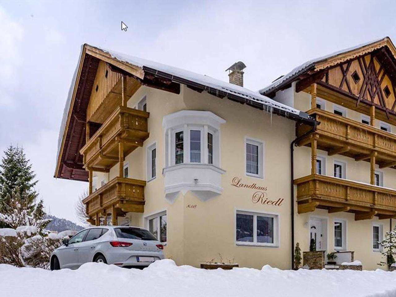 Ganze Ferienwohnung, Landhaus Riedl - Appartement Sonnenschein in Scharnitz, Arnspitzgruppe