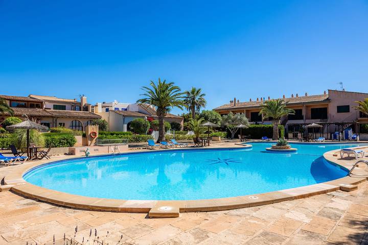 Ferienhaus für 3 Personen, mit Garten und Kinderpool in Sa Ràpita