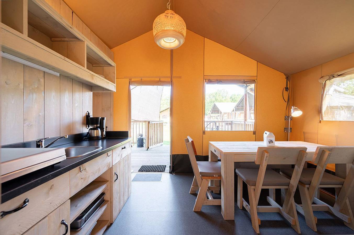 Camping La Colline — Camping La Colline | Villatent Outback | 5 pers.  in Provincie Luxemburg