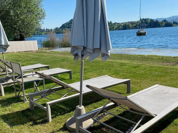Ferienhaus für 7 Personen, mit Garten und Seeblick sowie Ausblick