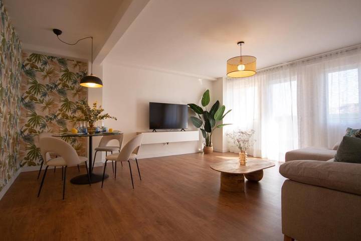 Gîte pour 4 personnes, avec Balcon ainsi que Terrasse et Vue dans el Grau de Castelló