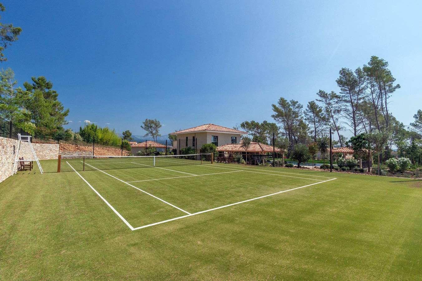 Maison Terre Blanche in Tourrettes, Draguignan Region