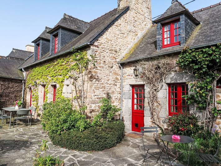 Location de vacances pour 6 personnes, avec jardin et terrasse à Plouha - 2