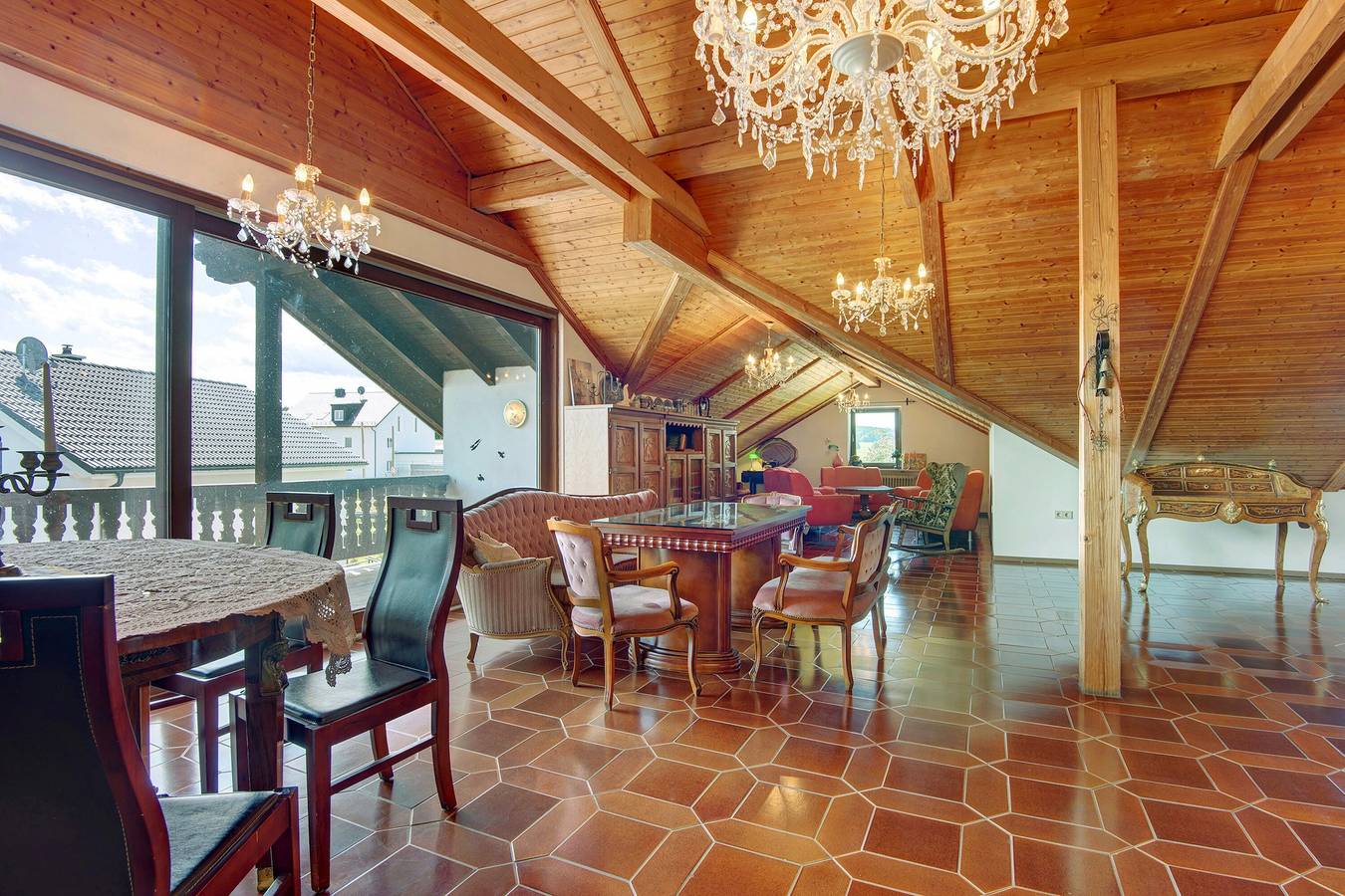 Ganze Wohnung, "Ferienwohnung" Villa Galerie - Großzügiges Wohnen mit Pool, Garten, Balkon & Wlan in Hohenwart, Landkreis Pfaffenhofen an der Ilm